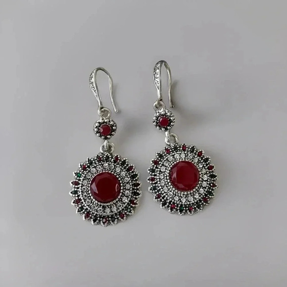 Classic Retro Bohemian Statement Earrings - Picture 2 of 4